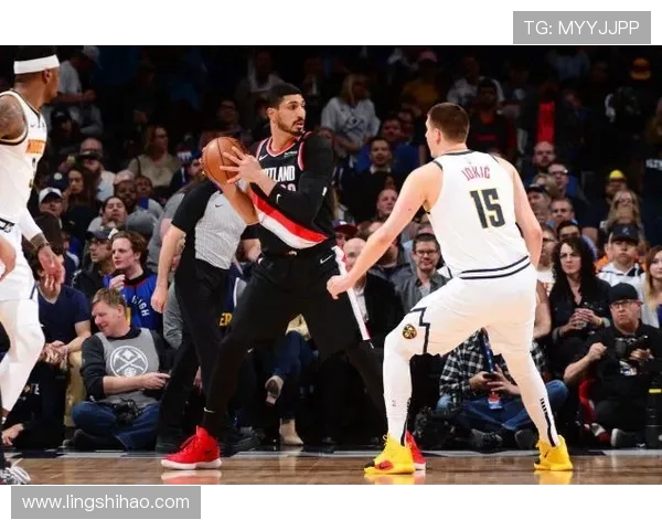 圣诞大战封神约基奇两年狂飙数据书写NBA传奇中锋历史巅峰表现